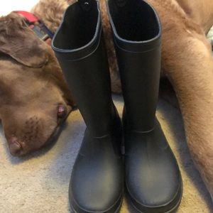 Rain boots